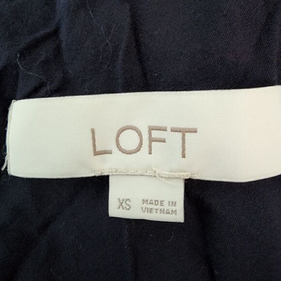 Loft Women's Floral V Neck And Back Elastic Waist Bell Sleeve Romper Size 4 - Picture 3 of 6